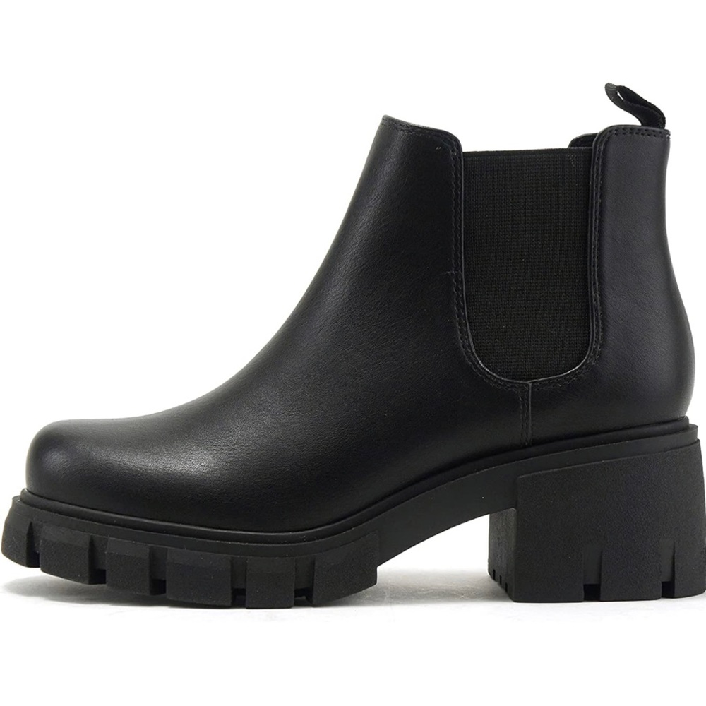 Lug stacked sole boot